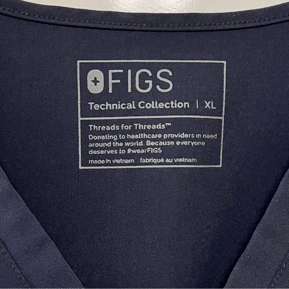 Figs Catarina One-Pocket Scrub Top Size XL Faded Navy Blue Medical Workwear - Picture 3 of 8